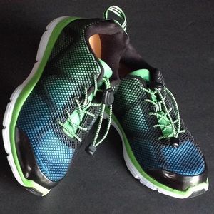 💚🖤 Dr. Comfort - 'Katy' Bold Color Athletic Shoe